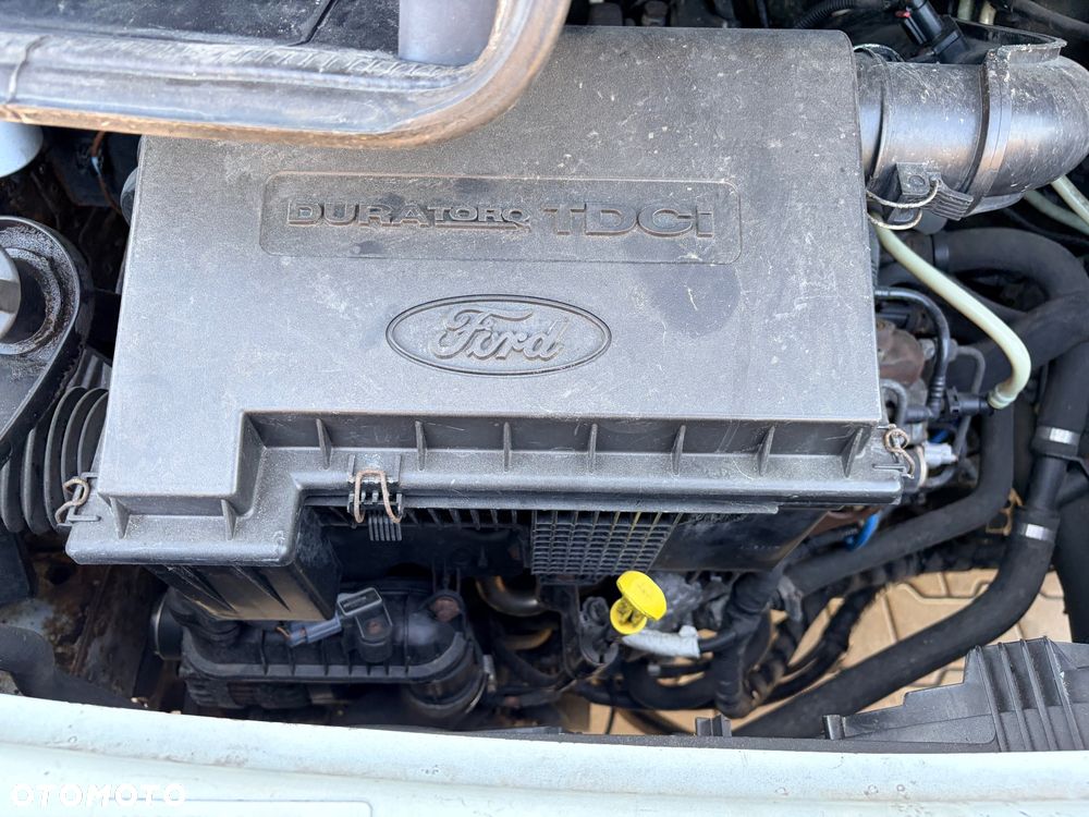 Ford Transit - 23