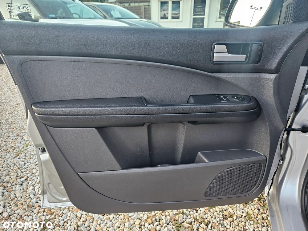Ford Focus C-Max 1.6 TDCi Trend - 28