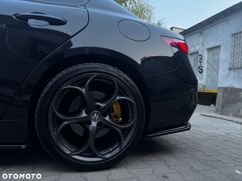 Alfa Romeo Giulia 2.0 Turbo Veloce - 17