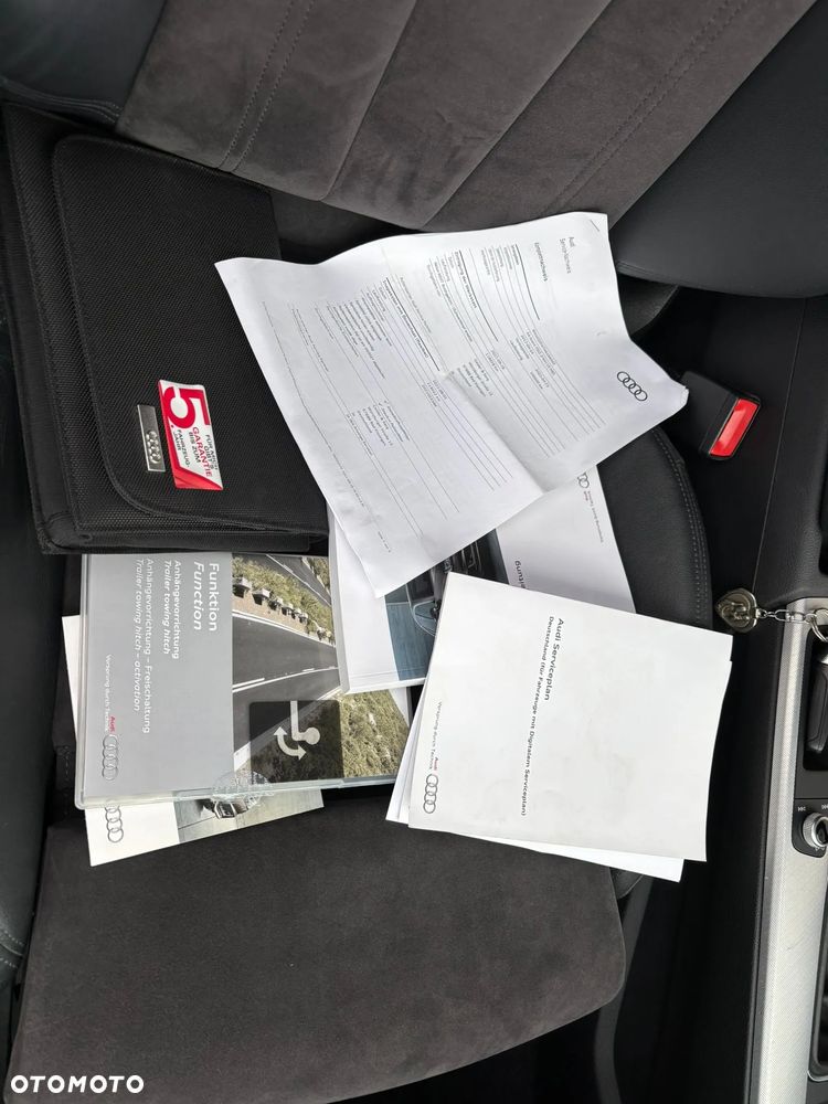 Audi A4 Avant 2.0 TDI - 25