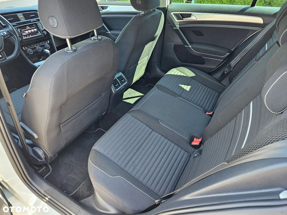 Volkswagen Golf 1.6 BlueTDI DSG Cup - 8