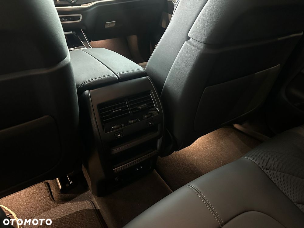 BMW X5 xDrive30d - 25