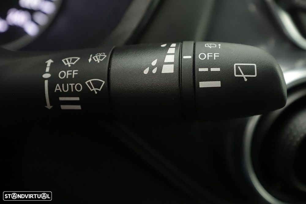 Nissan Juke 1.6 Hybrid Tekna - 18