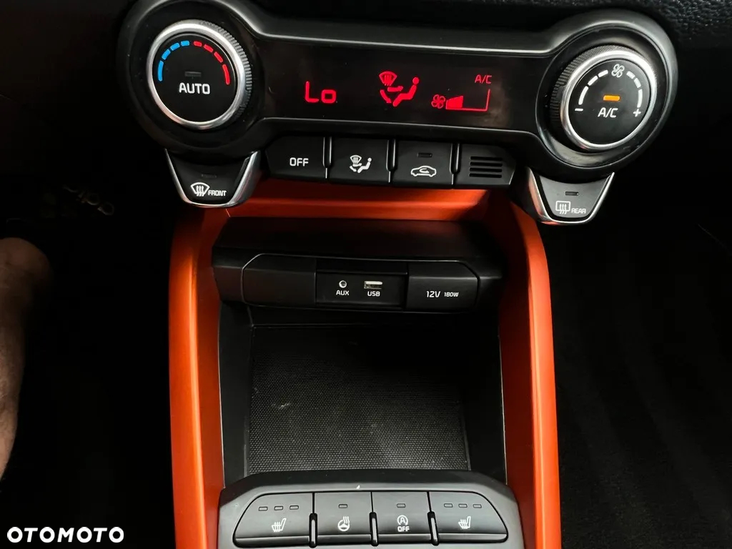 Kia Stonic 1.0 T-GDI 120 Spirit - 22