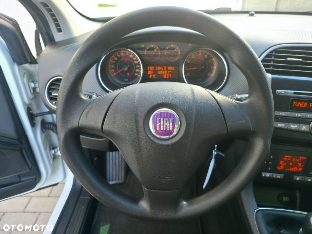 Fiat Bravo - 16