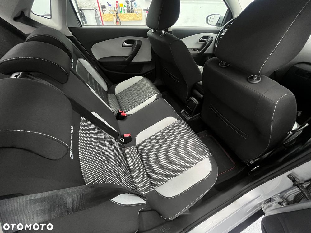 Volkswagen Polo Cross - 22