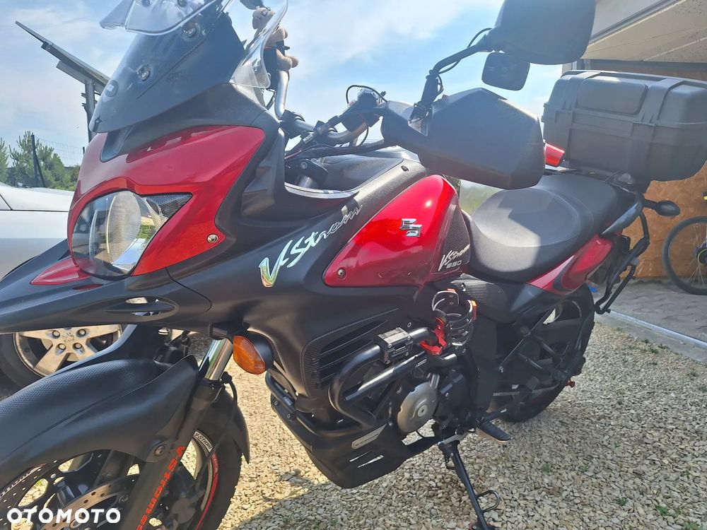 Suzuki V-STROM - 12