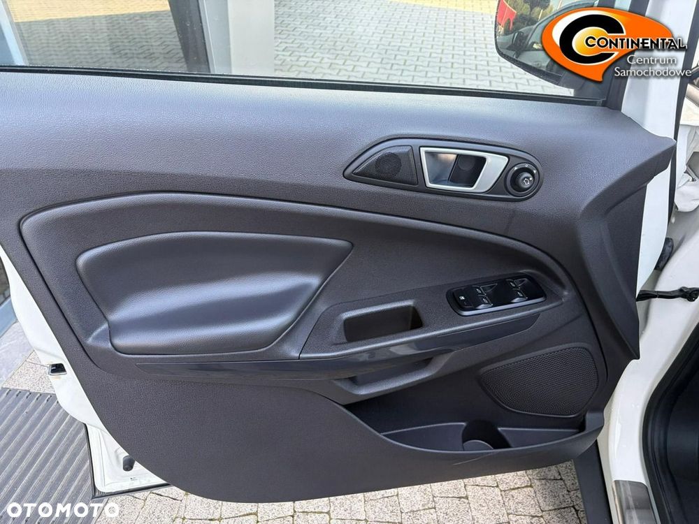 Ford EcoSport - 12