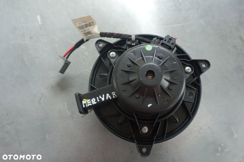 DMUCHAWA WENTYLATOR NAWIEWU MERIVA B 11r. - 1
