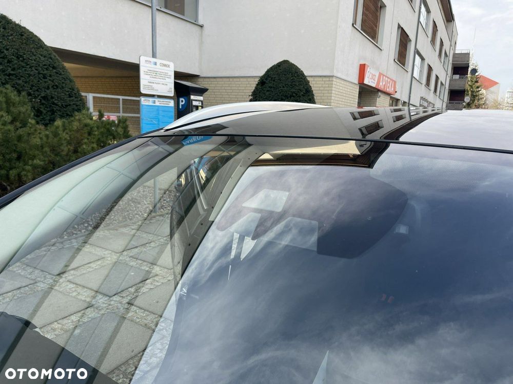 Ford Mondeo - 35