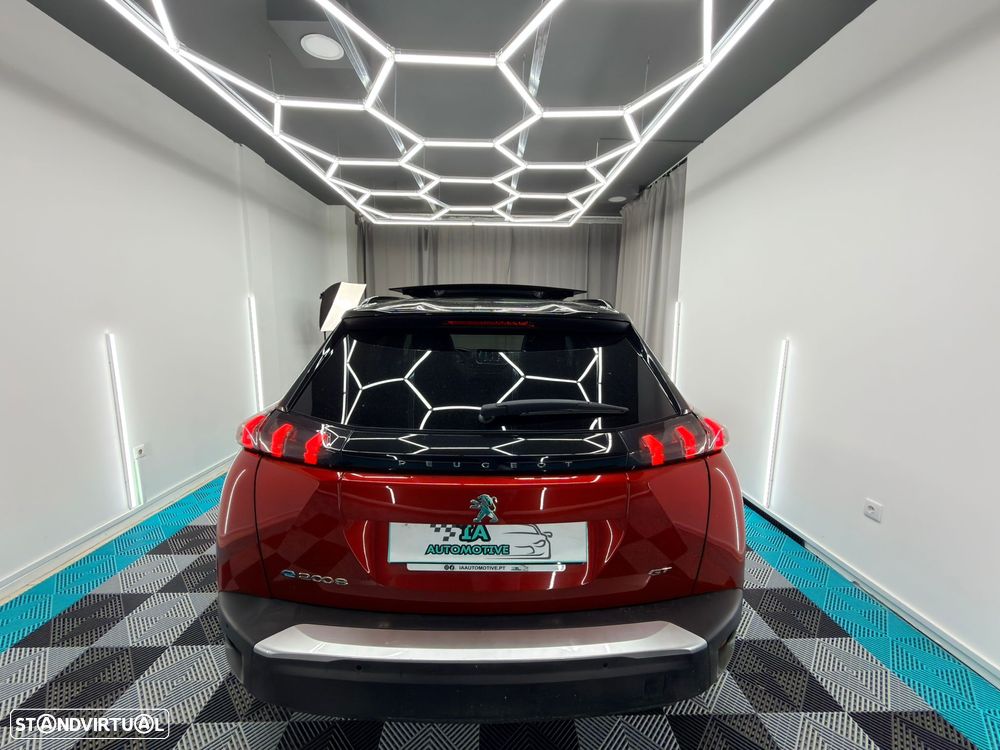 Peugeot e-2008 GT - 7