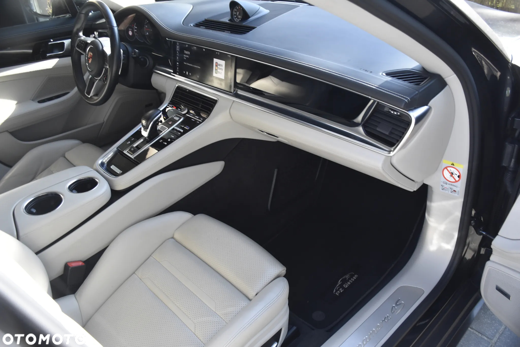 Porsche Panamera 4S Diesel - 11