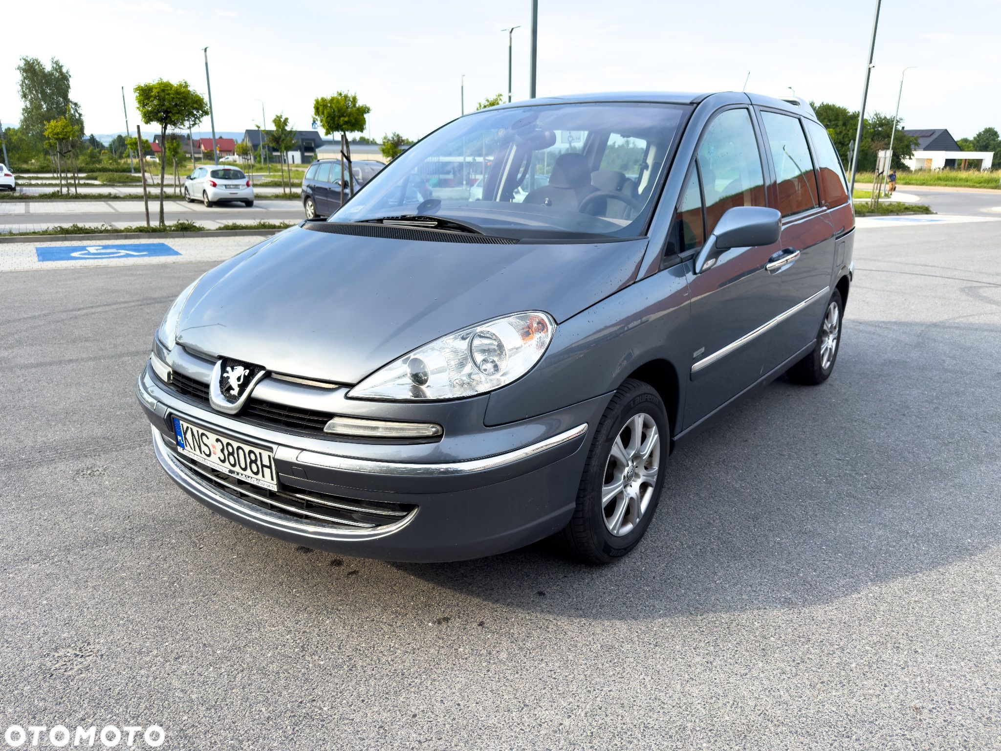 Peugeot 807 - 1