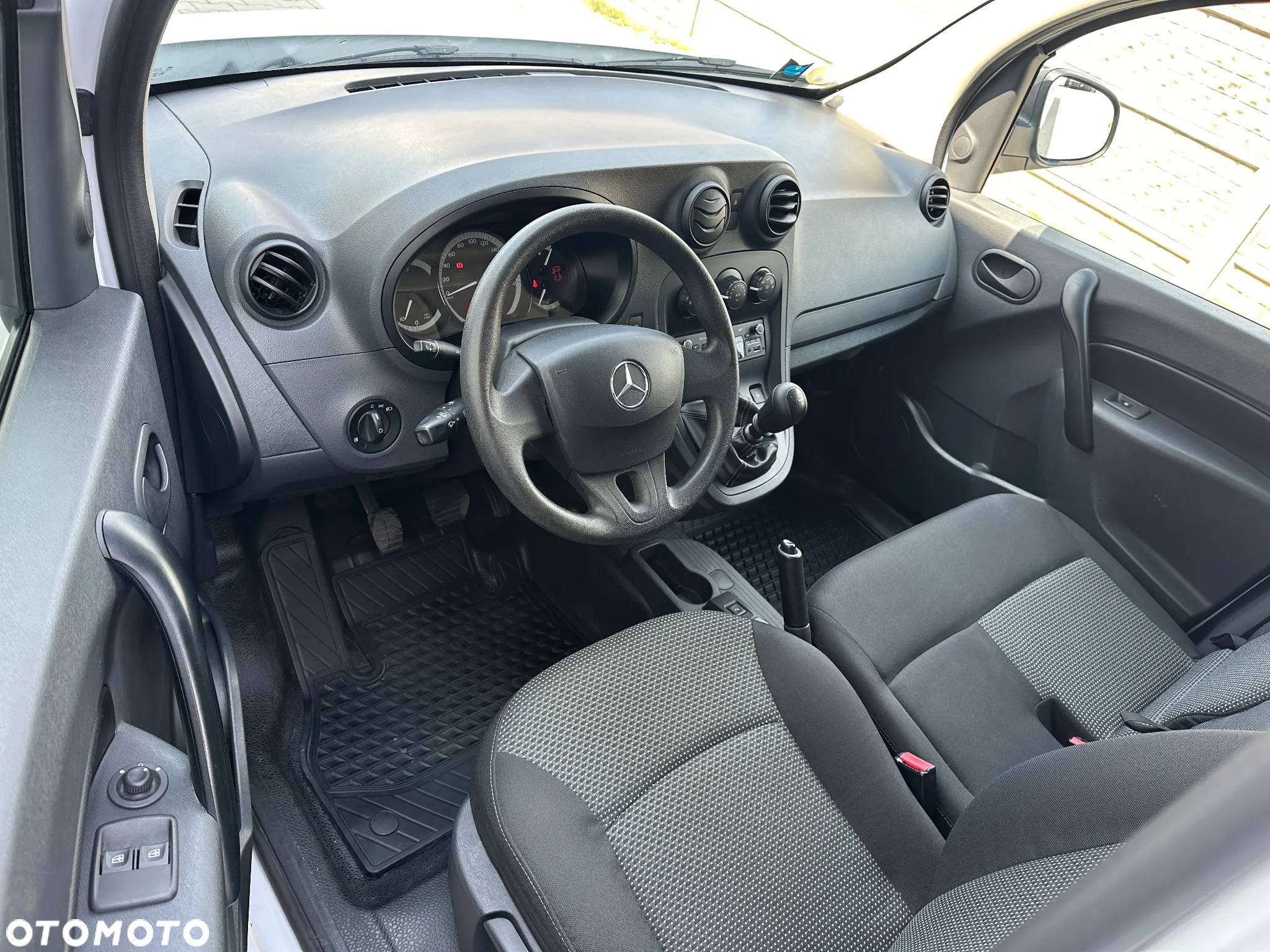 Mercedes-Benz Citan - 14