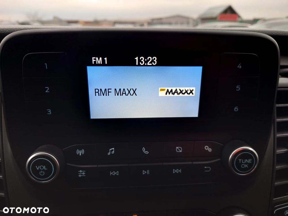 Ford Transit Custom 310 L2H1 Limited - 10