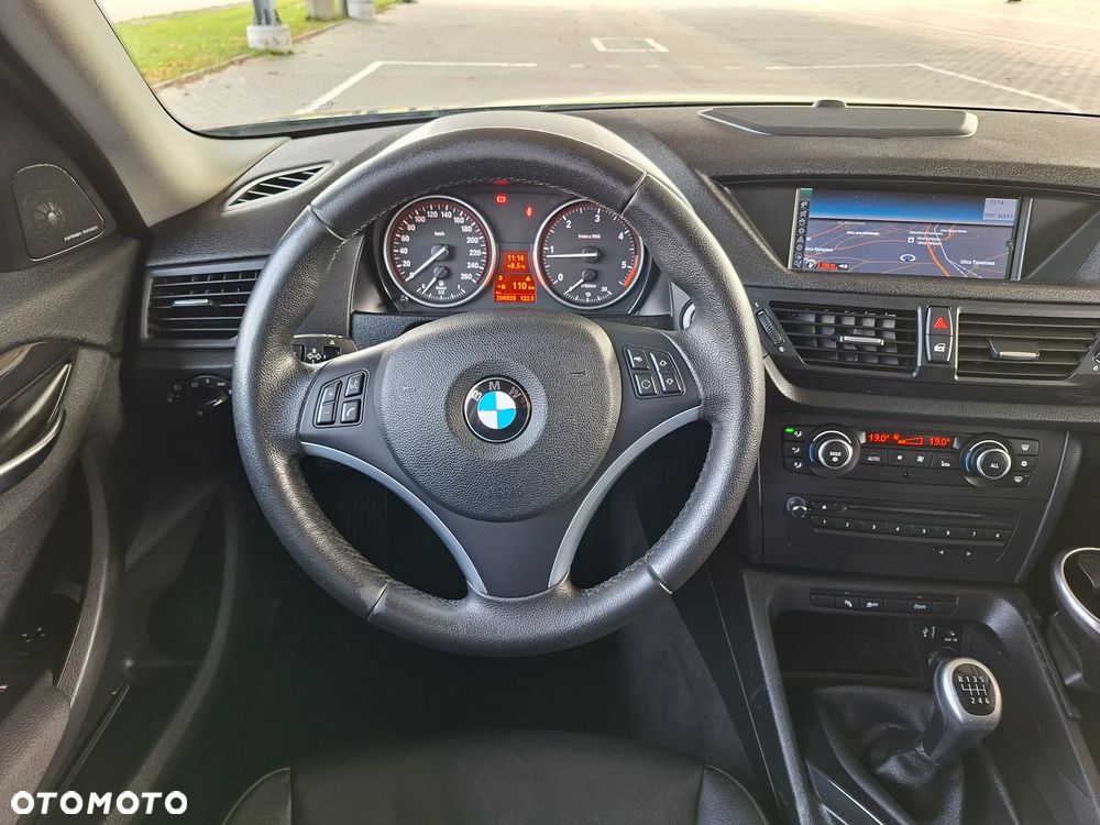 BMW X1 sDrive18d Sport Line - 20