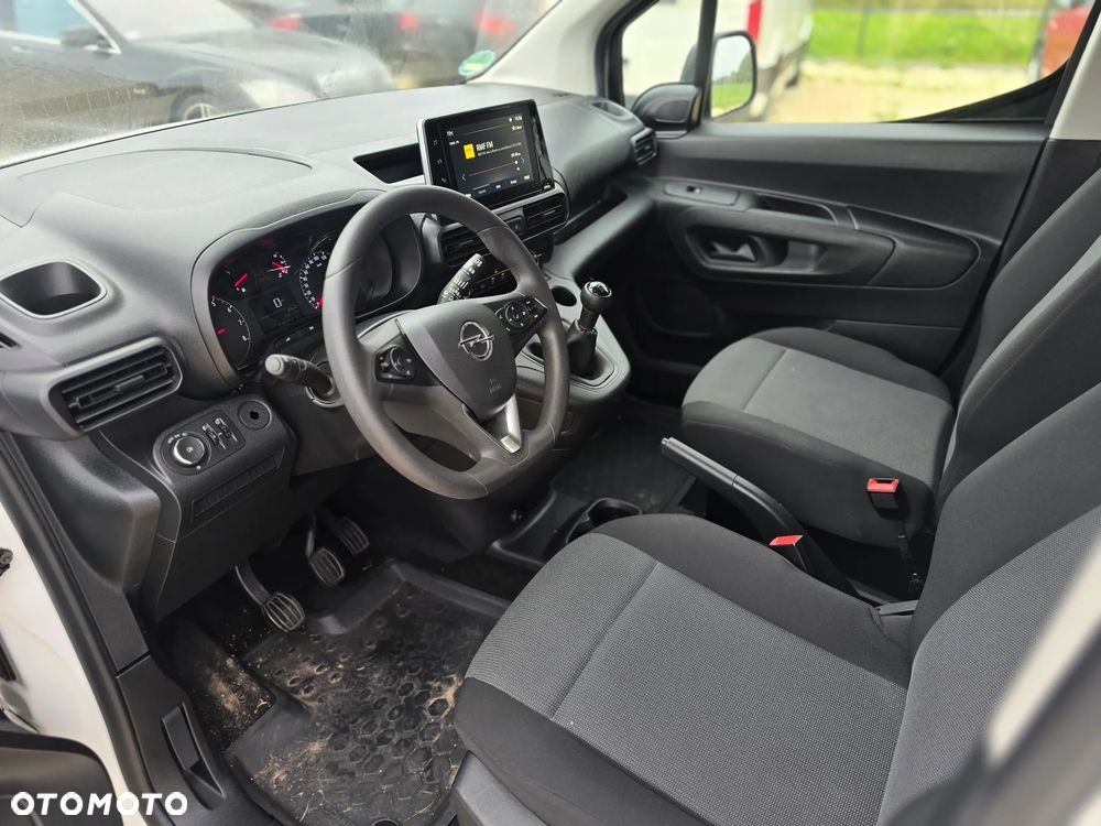 Opel Combo - 8