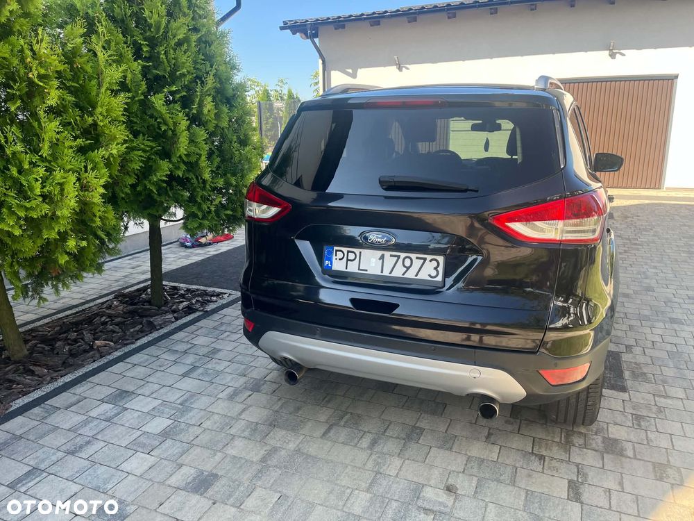 Ford Kuga 2.0 TDCi FWD Titanium - 4