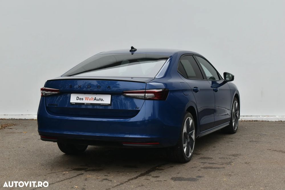 Skoda Superb 1.5 TSI iV DSG Sportline - 5
