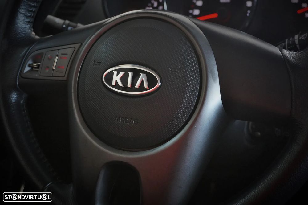 Kia Soul 1.6 CRDi EX - 11