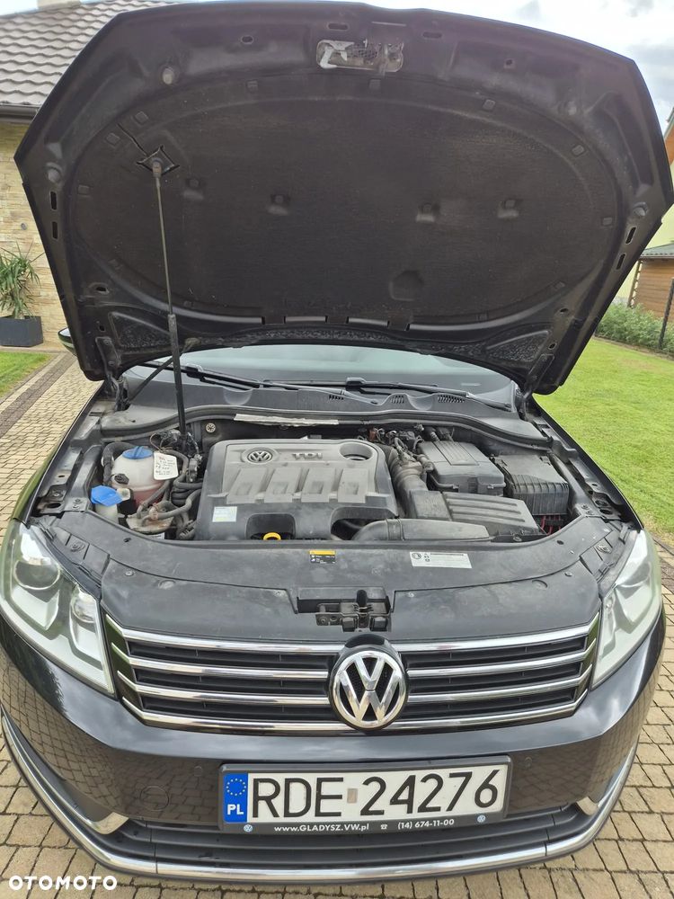 Volkswagen Passat - 8