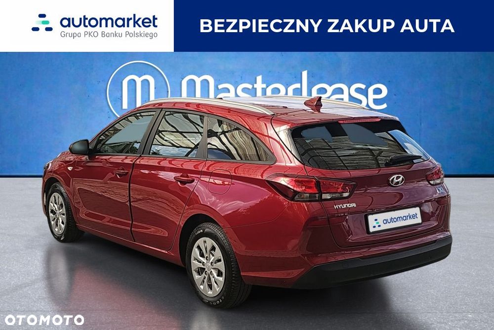 Hyundai i30 1.5 DPI Classic + - 7