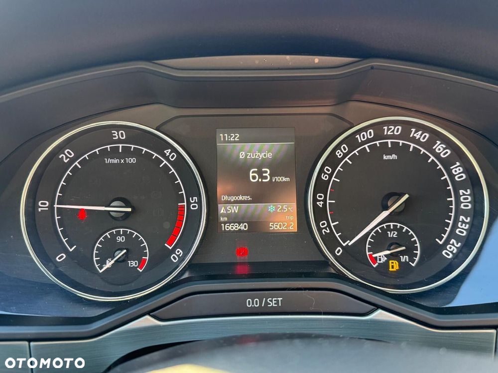 Skoda Superb 2.0 TDI Ambition - 13