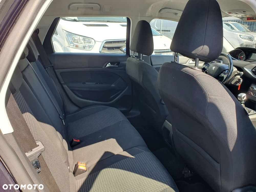 Peugeot 308 1.2 PureTech Active S&S - 9