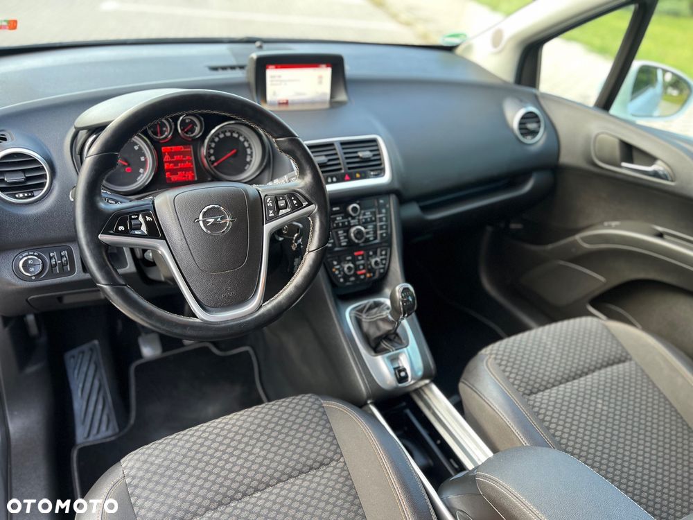 Opel Meriva - 23