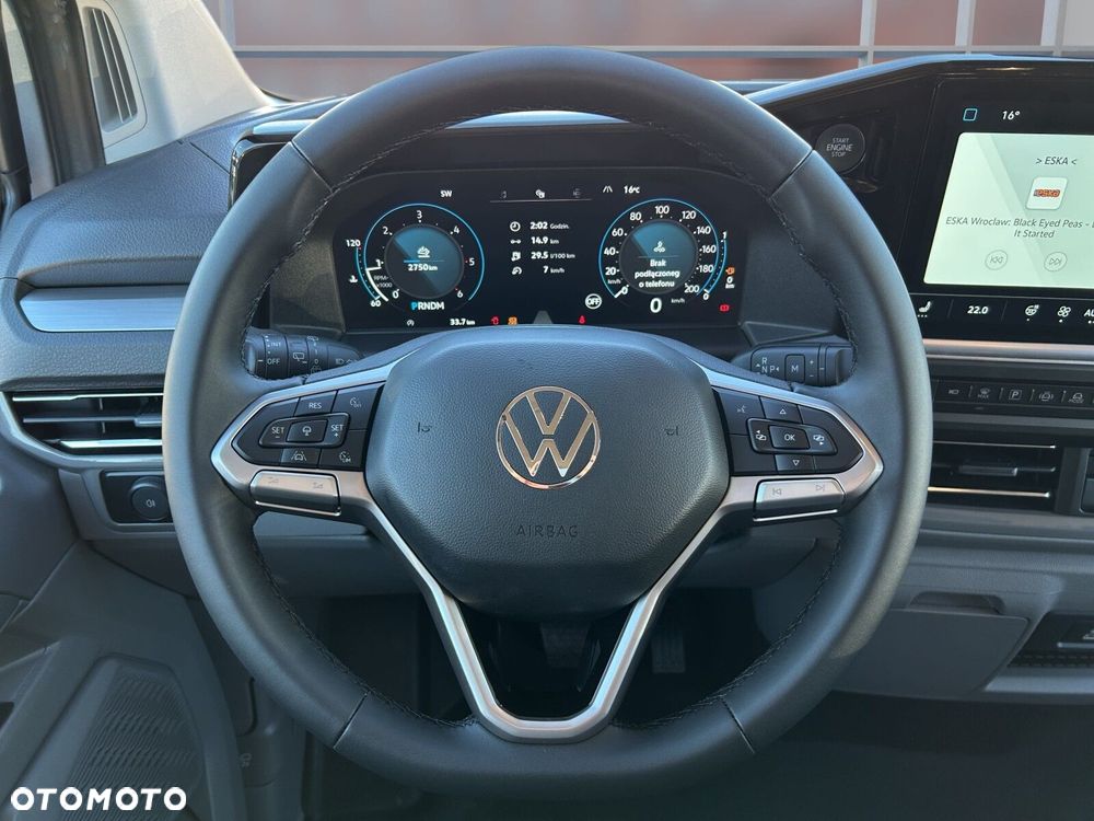 Volkswagen Caravelle 2.0 TDI L2 Life - 21