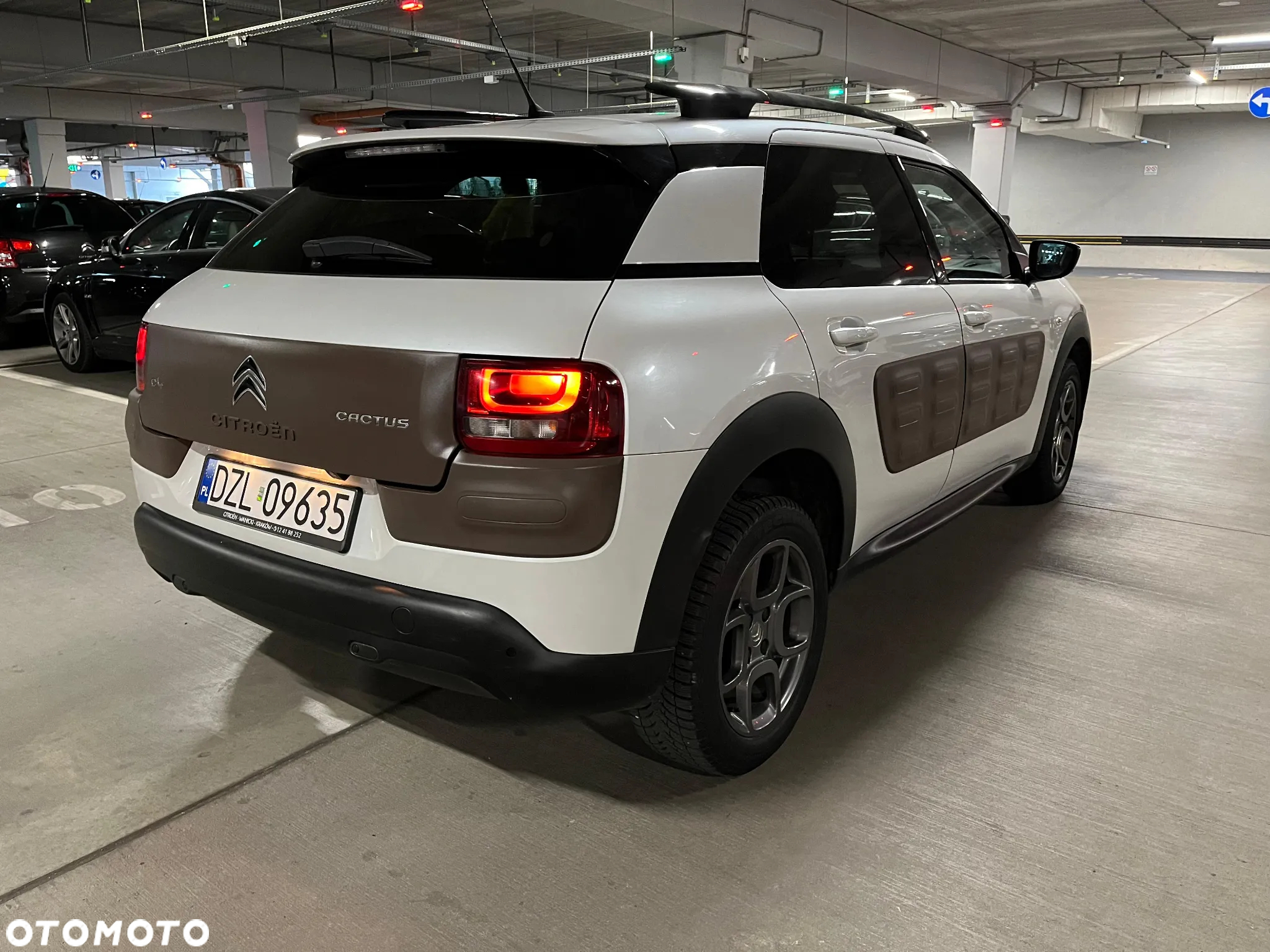 Citroën C4 Cactus 1.2 PureTech Shine Edition - 6
