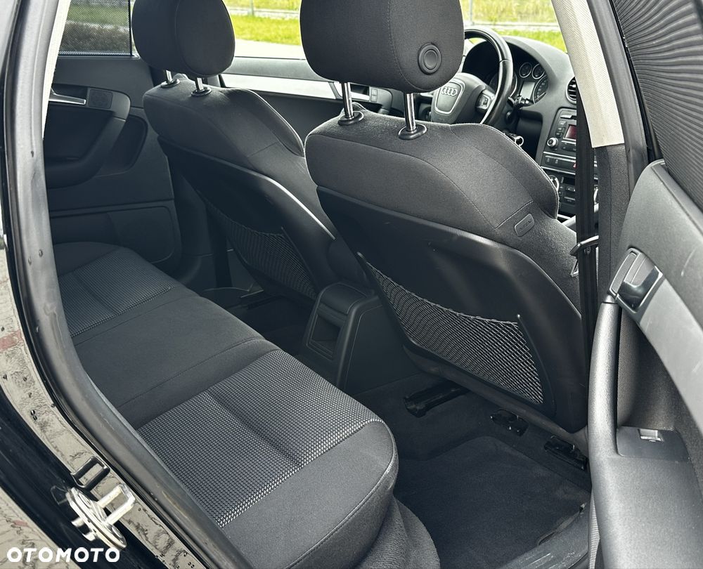 Audi A3 Sportback - 8