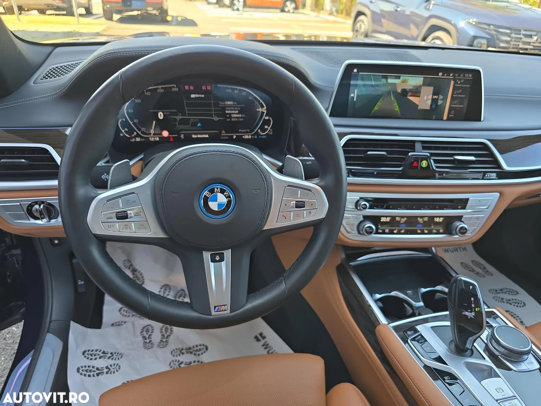 BMW Seria 7 745Le AT PHEV - 12