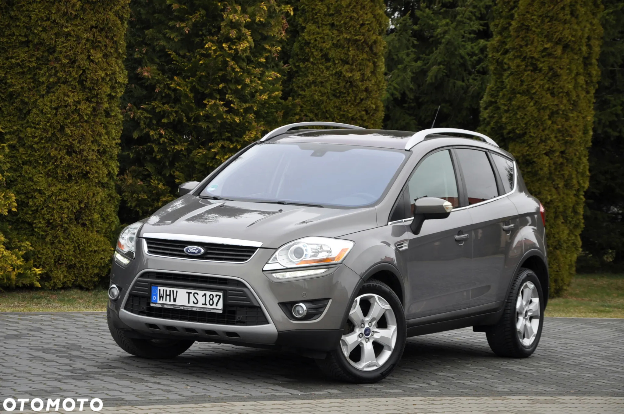 Ford Kuga 2.0 TDCi 4x4 Titanium - 11