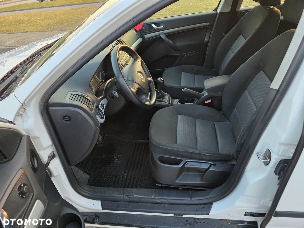 Skoda Octavia 1.9 TDI Ambiente - 9