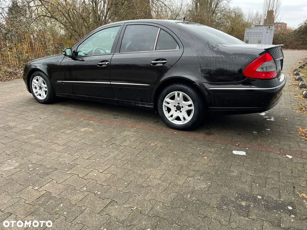Mercedes-Benz Klasa E 220 CDI Elegance - 8