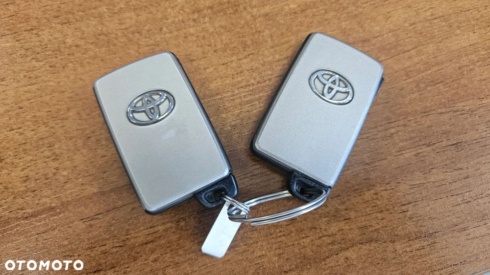 Toyota RAV4 - 17