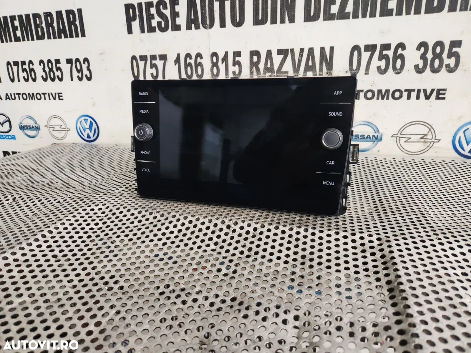 Display Navigatie 8 Inch Vw Tiguan Passat B8 T-Roc Golf Polo Cod 5GA Dezmembrez Vw T-Roc - Dezmembr - 2