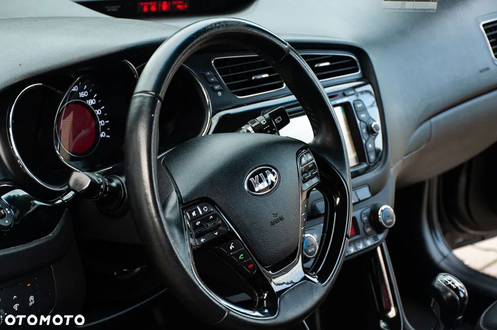 Kia Ceed 1.6 GDI Vision - 22