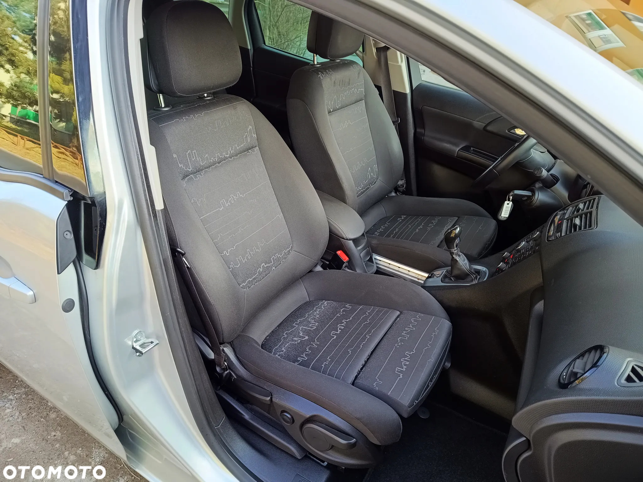 Opel Meriva 1.4 T Enjoy S&S - 19