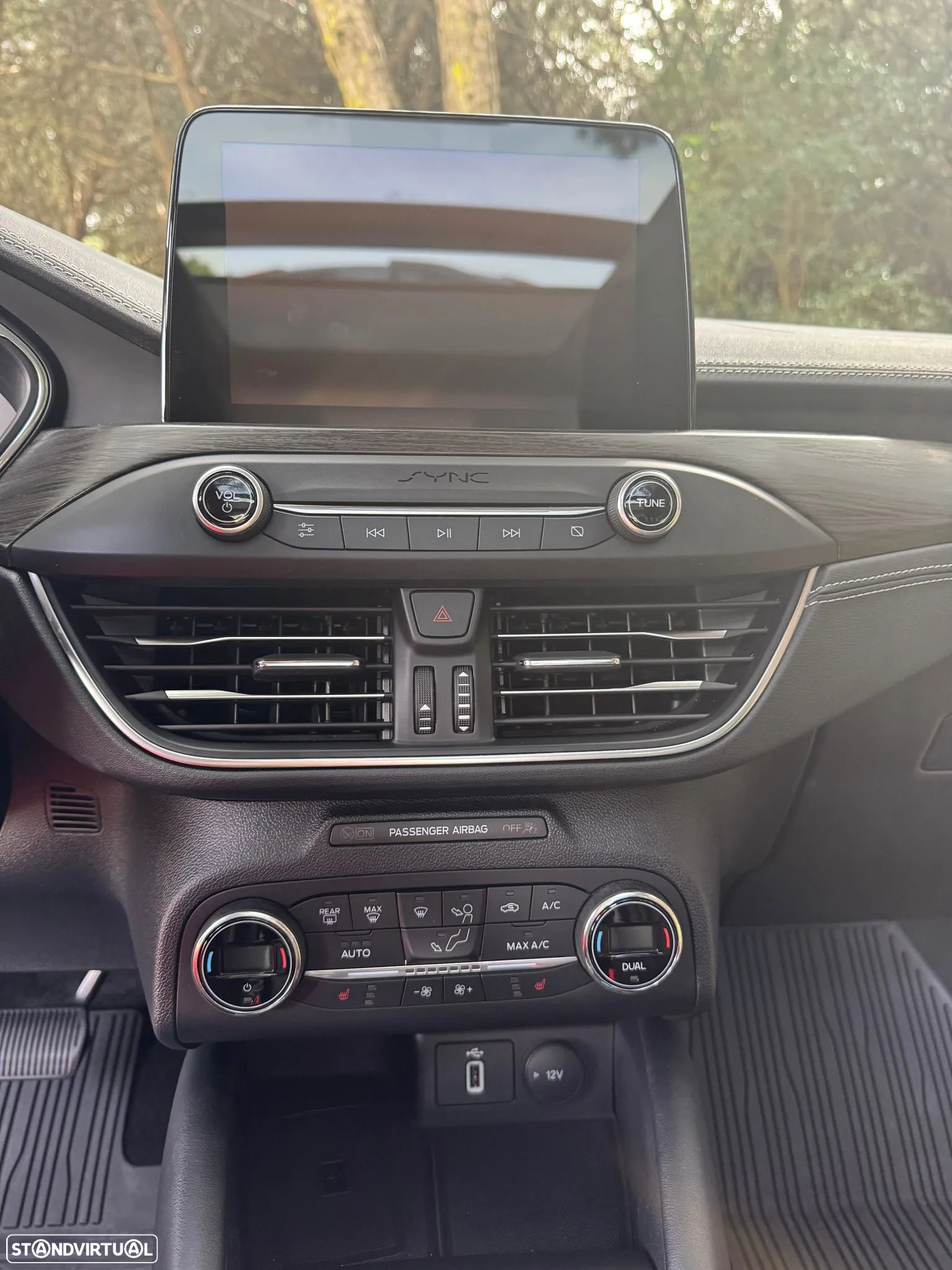 Ford Focus SW 1.0 EcoBoost Vignale Aut. - 11