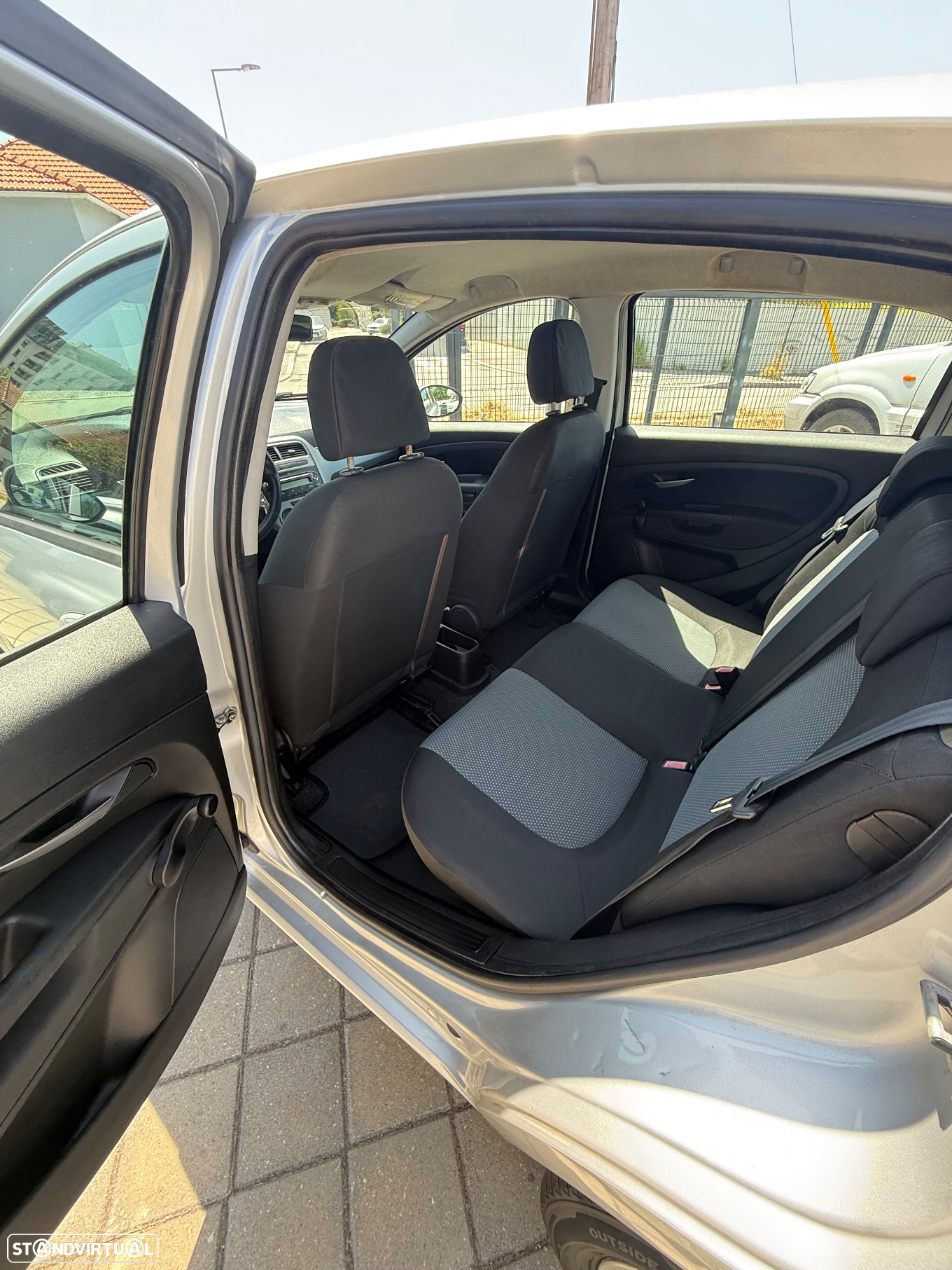 Fiat Punto 70 JTD Multijet Active - 15