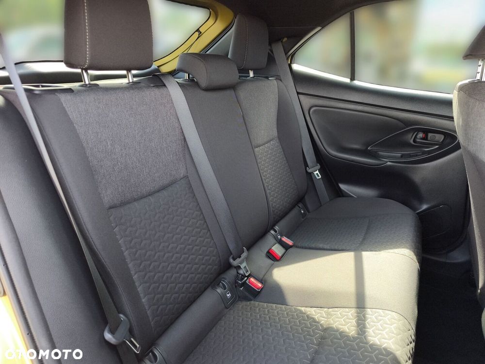 Toyota Yaris Cross Hybrid 1.5 Comfort - 12