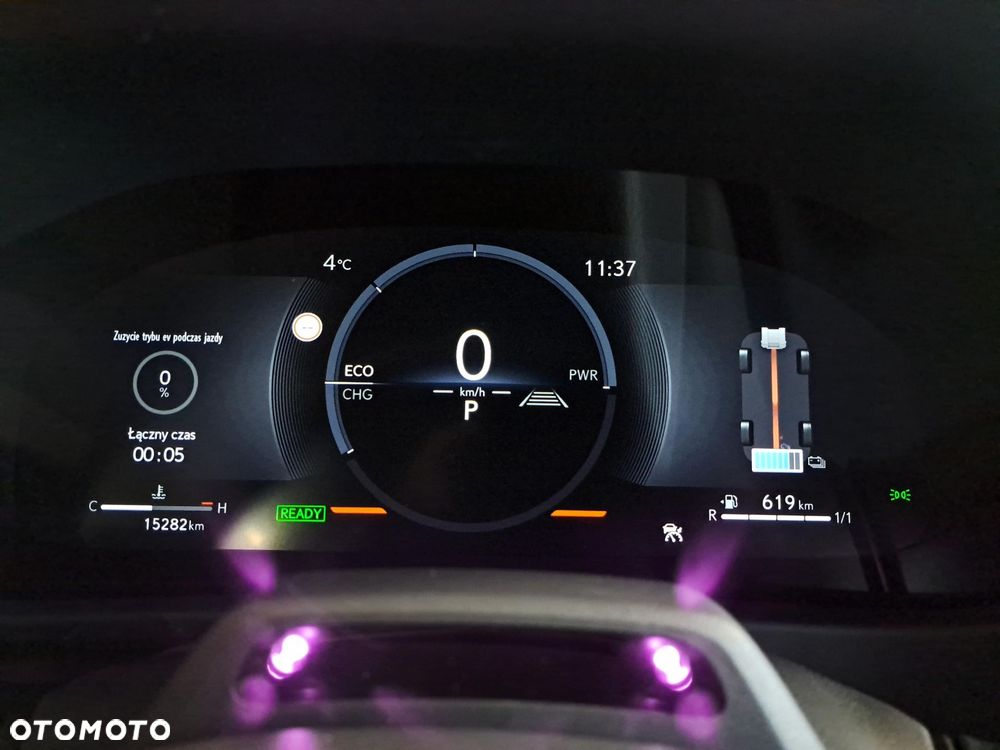 Lexus UX 300h Business - 22