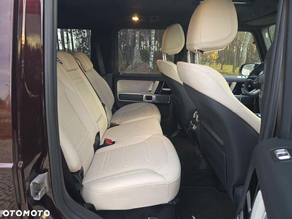 Mercedes-Benz Klasa G 400 d - 20