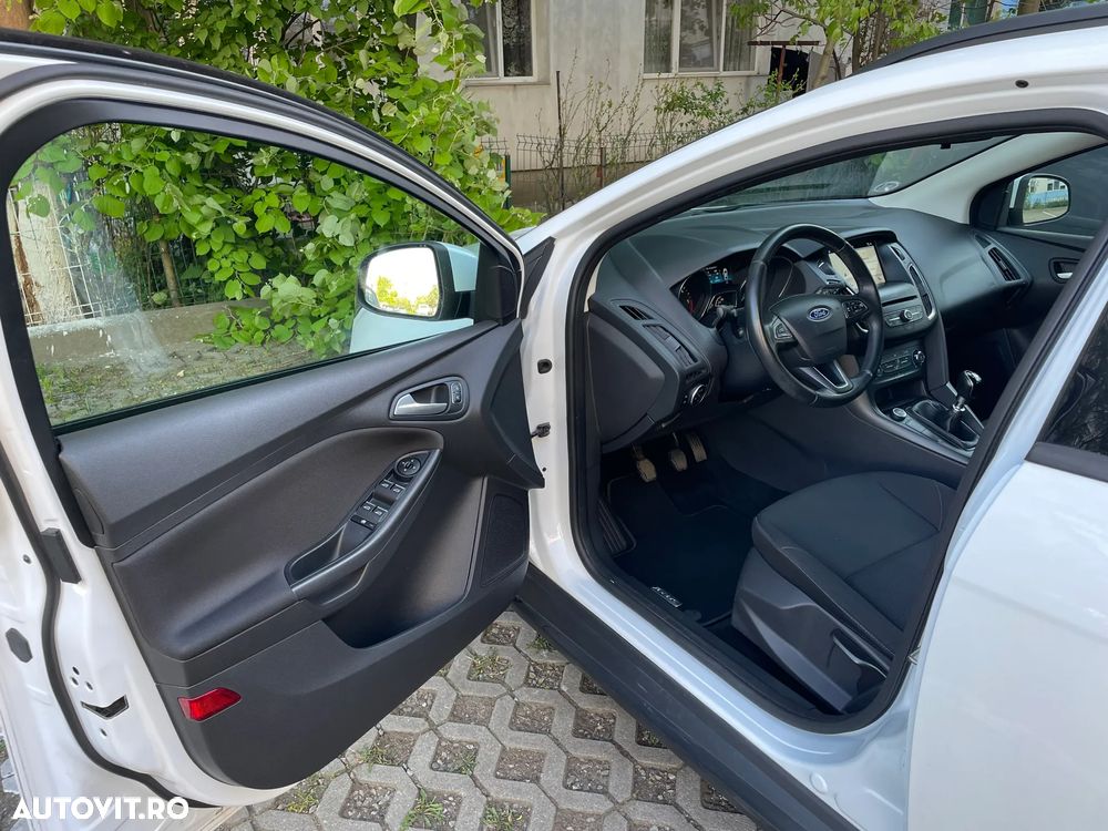 Ford Focus 1.5 EcoBlue Start-Stopp-System TREND - 15