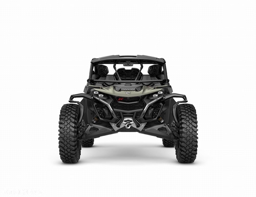 Can-Am Maverick - 5