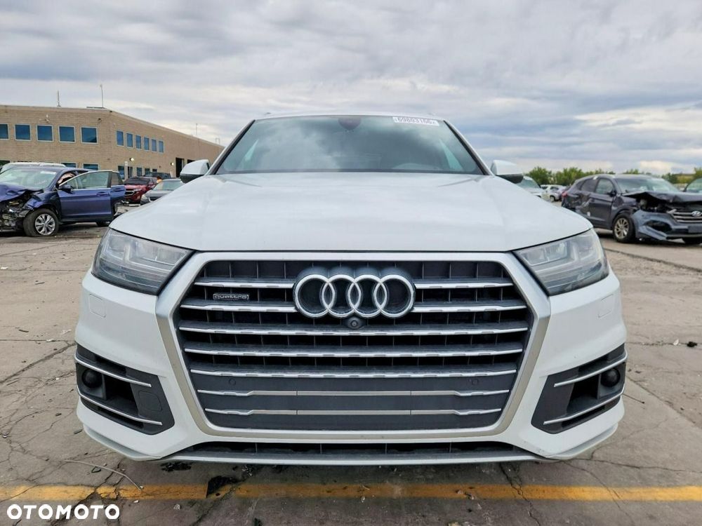 Audi Q7 3.0 TFSI Quattro Tiptronic - 2