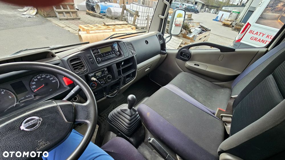 Nissan Cabstar / NT400 - 23