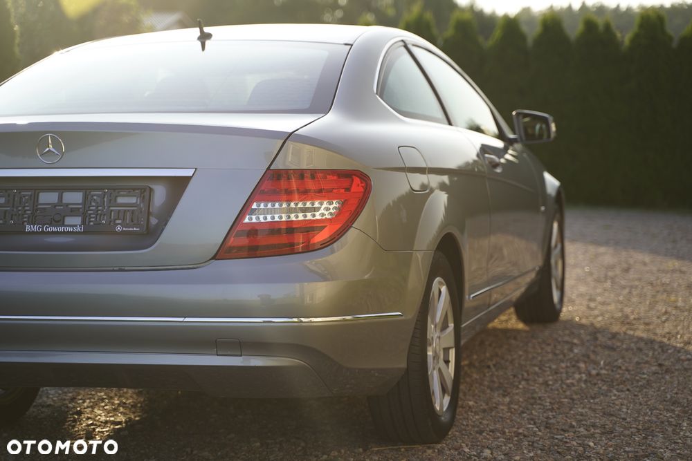 Mercedes-Benz Klasa C 180 BlueEFFICIENCY - 5